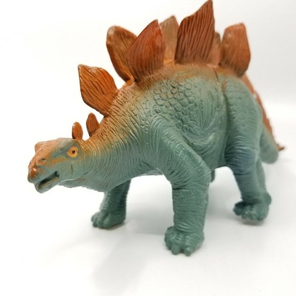 Vintage Stegosaurus Dinosaur Figure Green Red 1072-P11 TM 2000 - Picture 2 of 6
